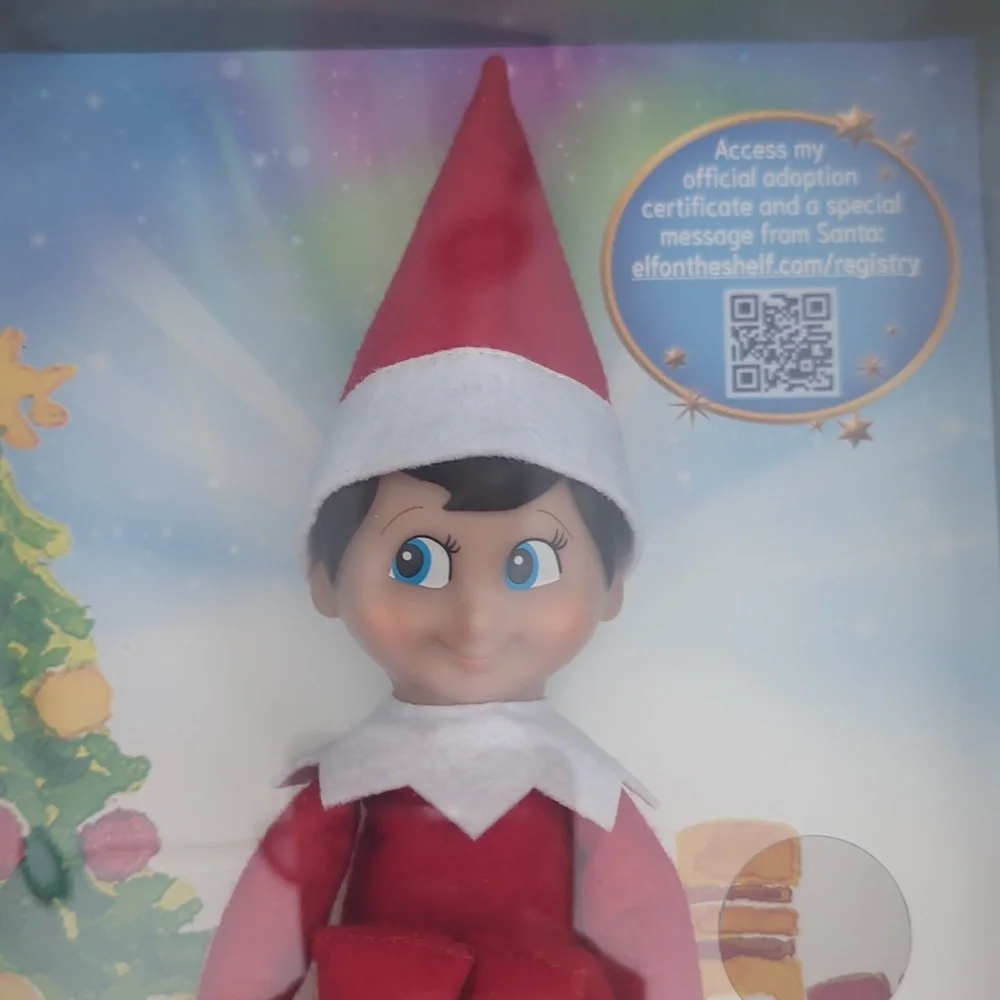 The Elf on the Shelf: A Christmas Tradition Illustrated Book & Scout Elf (Boy)